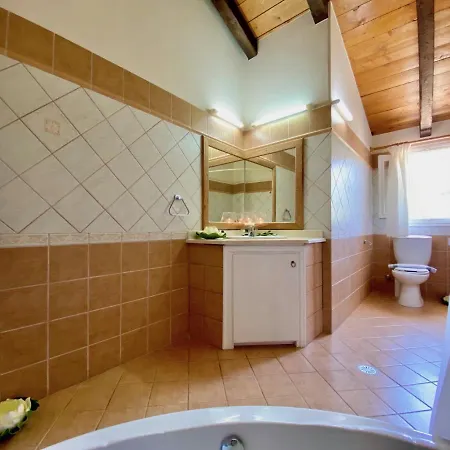 Petros With Private Pool By Dadovillas 빌라 카시오피